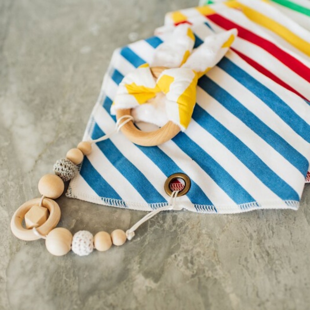 Stripe-a-holic 4pk - Dribble Bibs w/ Chewy Clip